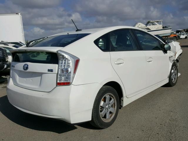 JTDKN3DU3B0294926 - 2011 TOYOTA PRIUS WHITE photo 4