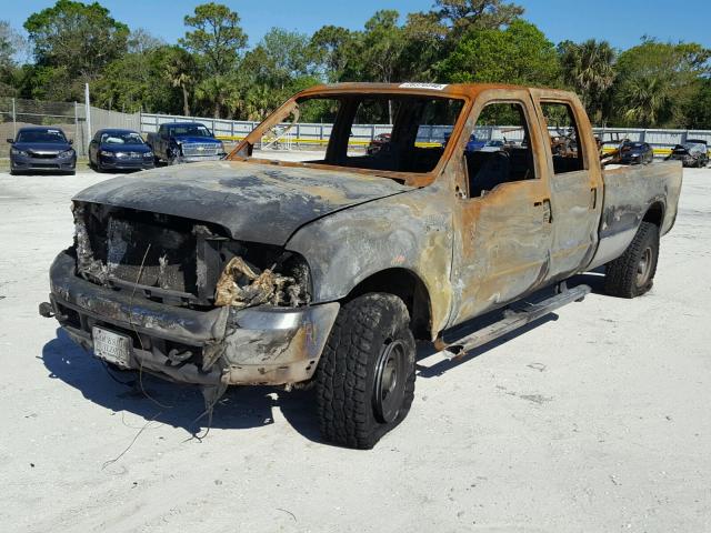 1FTSW31P84EC45660 - 2004 FORD F350 SRW S BURN photo 2