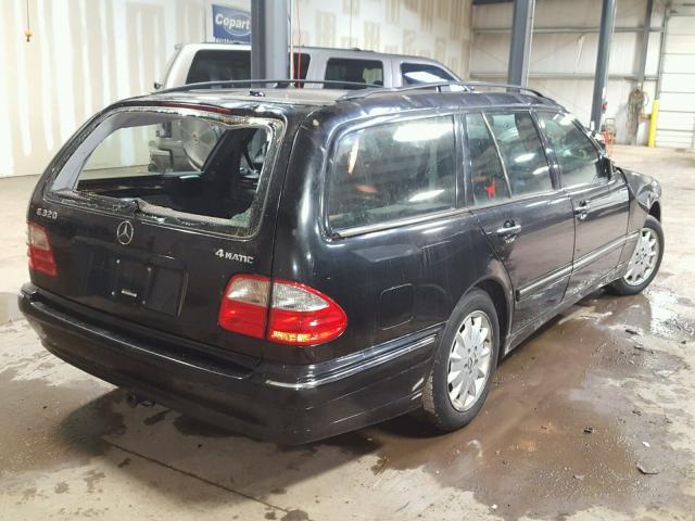 WDBJH82J92X073572 - 2002 MERCEDES-BENZ E 320 4MAT BLACK photo 4