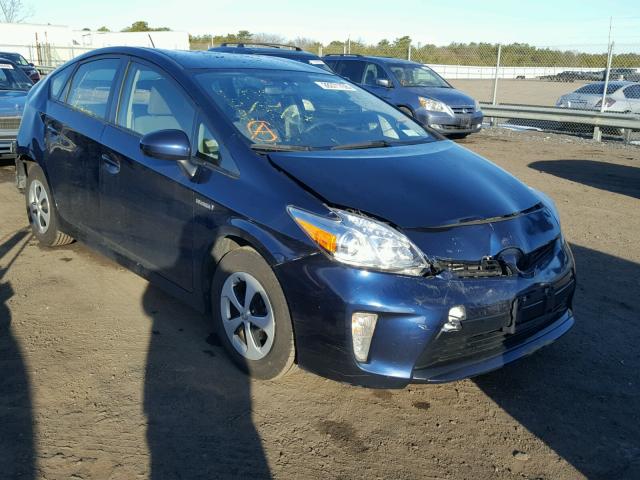 JTDKN3DU2F1908851 - 2015 TOYOTA PRIUS BLUE photo 1