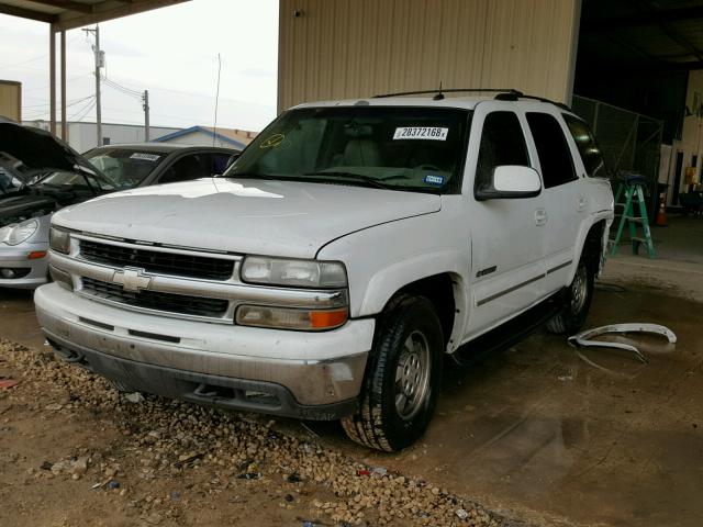 1GNEC13Z92J343875 - 2002 CHEVROLET TAHOE C150 WHITE photo 2