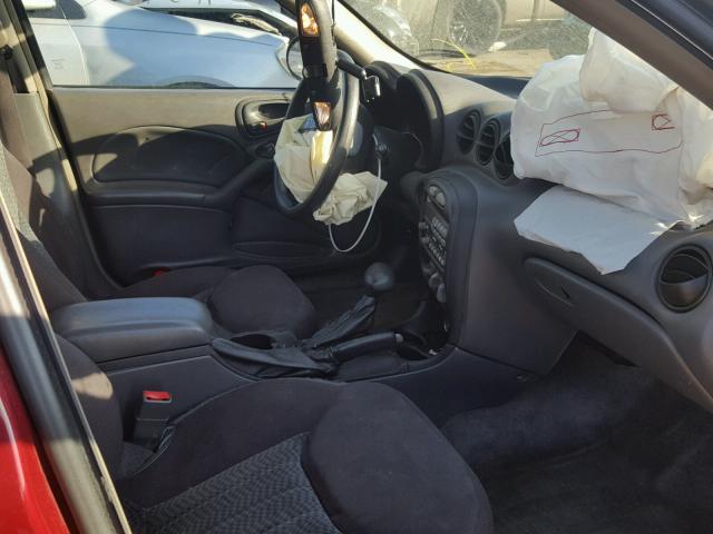 1G2NF52E74C160296 - 2004 PONTIAC GRAND AM S MAROON photo 5