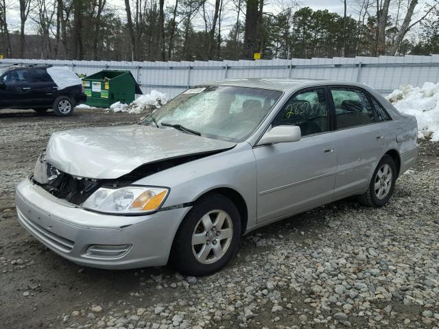 4T1BF28B51U148921 - 2001 TOYOTA AVALON XL SILVER photo 2