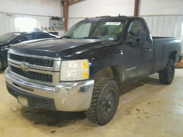 1GCHK24K67E510466 - 2007 CHEVROLET SILVERADO BLACK photo 2