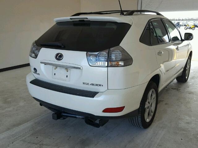 JTJHW31U982852560 - 2008 LEXUS RX 400H WHITE photo 4