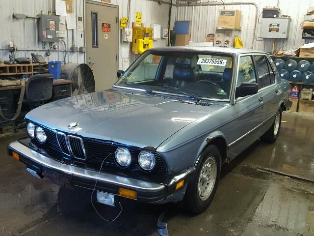 WBADK7309H9654922 - 1987 BMW 528 E GRAY photo 2