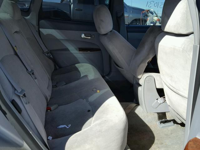 2G4WC582261200844 - 2006 BUICK LACROSSE C SILVER photo 6