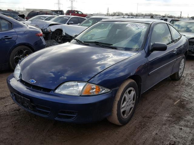 1G1JS124327172420 - 2002 CHEVROLET CAVALIER L BLUE photo 2