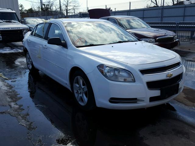 1G1ZG57B894136401 - 2009 CHEVROLET MALIBU LS WHITE photo 1