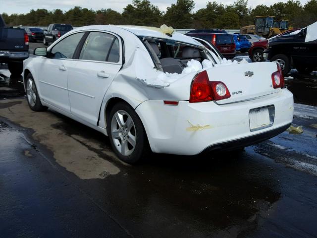 1G1ZG57B894136401 - 2009 CHEVROLET MALIBU LS WHITE photo 3