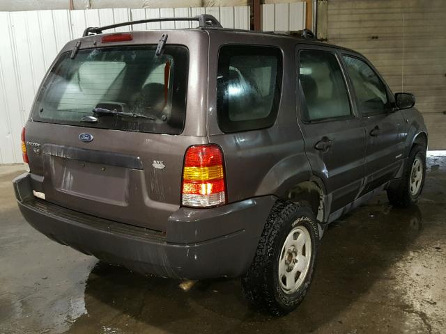 1FMYU01122KC37378 - 2002 FORD ESCAPE XLS GRAY photo 4