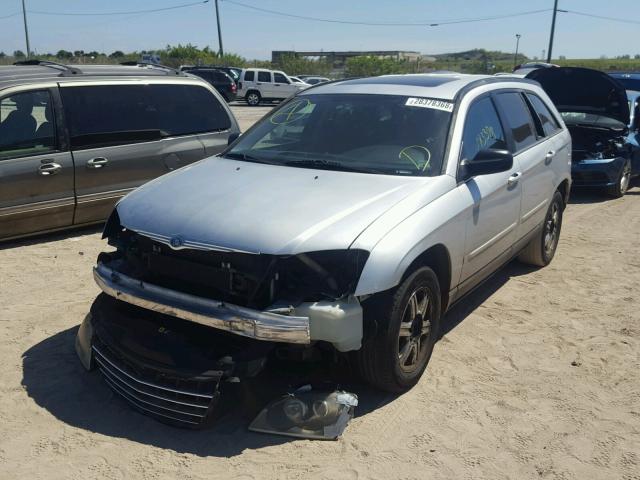 2C8GF68404R179786 - 2004 CHRYSLER PACIFICA GRAY photo 2