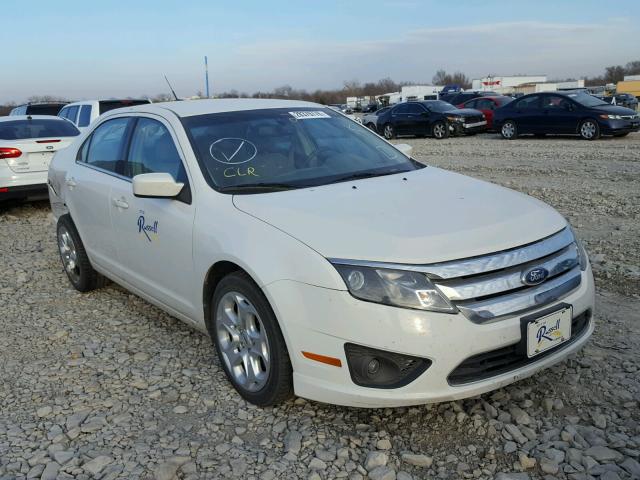 3FAHP0HA3AR388490 - 2010 FORD FUSION SE WHITE photo 1