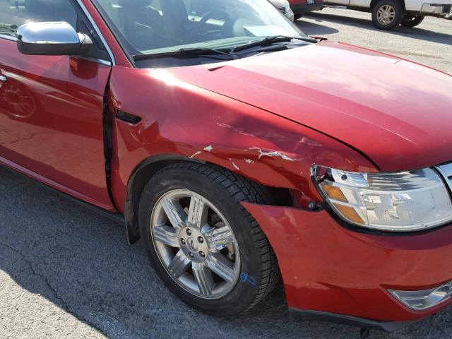 1FAHP25W49G116951 - 2009 FORD TAURUS LIM RED photo 9