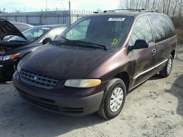 2P4FP2539TR842670 - 1996 PLYMOUTH VOYAGER BURGUNDY photo 2