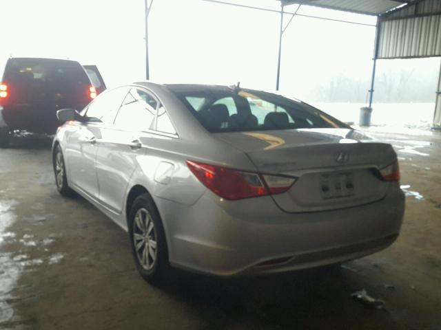 5NPEB4AC4BH166267 - 2011 HYUNDAI SONATA GLS SILVER photo 3