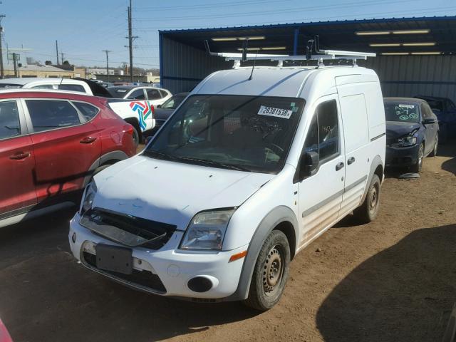 NM0LS7BN8AT038291 - 2010 FORD TRANSIT CO WHITE photo 2