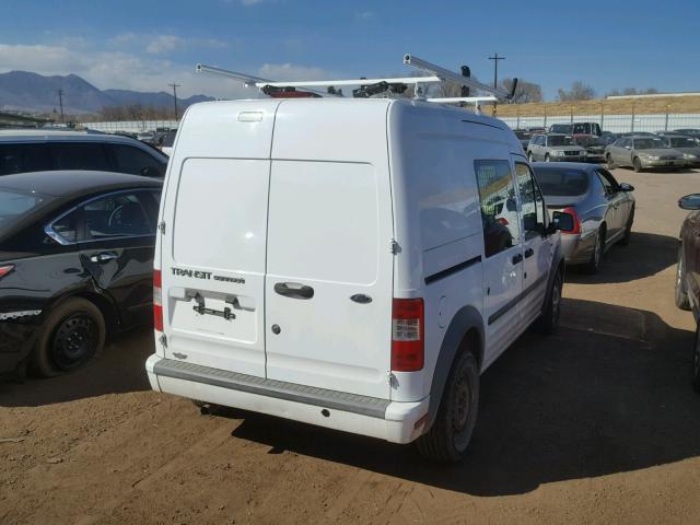 NM0LS7BN8AT038291 - 2010 FORD TRANSIT CO WHITE photo 4