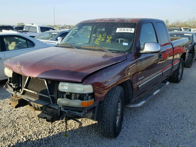 2GCEC19VX21410233 - 2002 CHEVROLET SILVERADO BURGUNDY photo 2