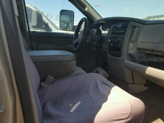 3D7KU28C74G277954 - 2004 DODGE RAM 2500 S 棕色 照片 5