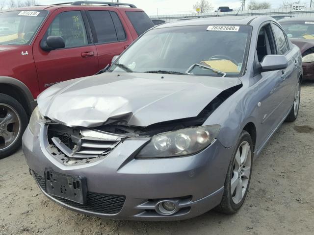 JM1BK323351294510 - 2005 MAZDA 3 S SILVER photo 2