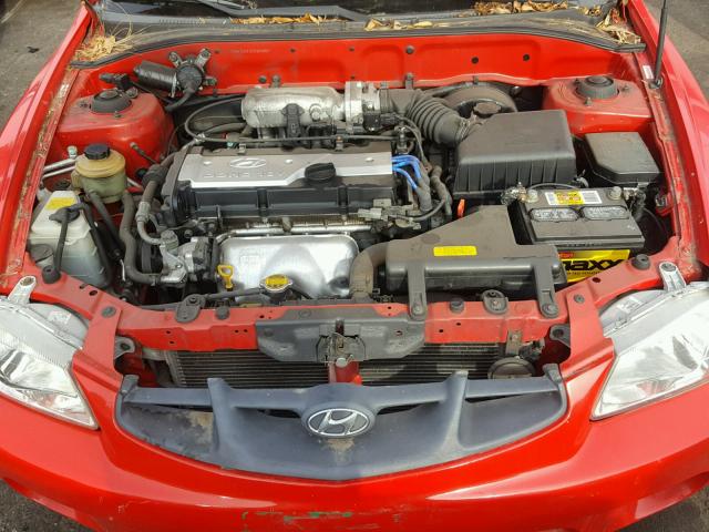 KMHCG35CX2U184867 - 2002 HYUNDAI ACCENT GS RED photo 7