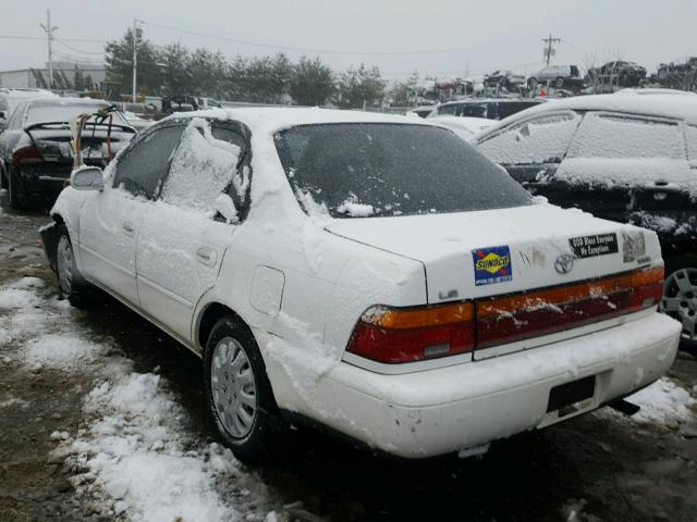 2T1AE00E3PC031079 - 1993 TOYOTA COROLLA LE WHITE photo 3