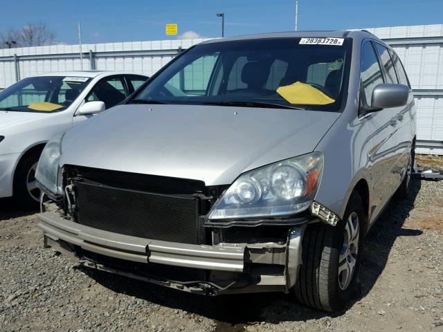 5FNRL38626B409863 - 2006 HONDA ODYSSEY EX SILVER photo 2