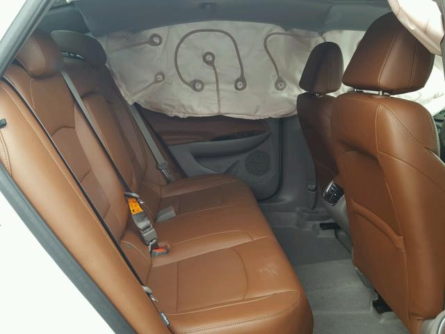 1G1ZH5SX5HF142854 - 2017 CHEVROLET MALIBU PRE WHITE photo 6