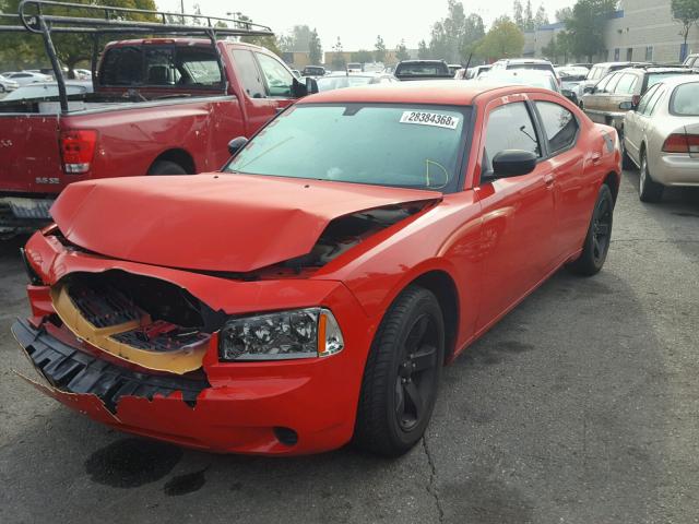 2B3KA43RX8H162962 - 2008 DODGE CHARGER RED photo 2