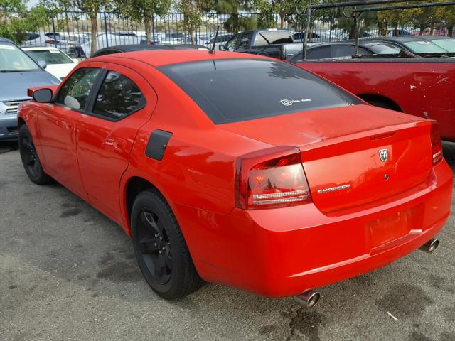 2B3KA43RX8H162962 - 2008 DODGE CHARGER RED photo 3