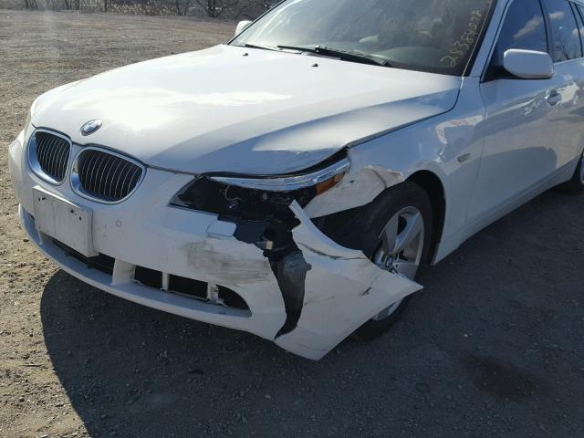 WBANN73577CN03909 - 2007 BMW 530 XIT WHITE photo 9