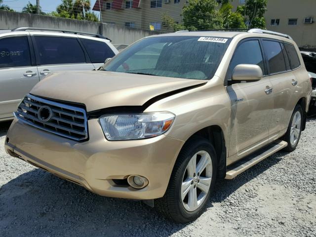 5TDDK3EH4AS018771 - 2010 TOYOTA HIGHLANDER GOLD photo 2