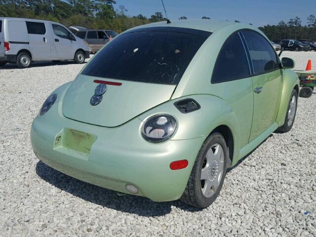 3VWDC21C91M431753 - 2001 VOLKSWAGEN NEW BEETLE 绿色 照片 4