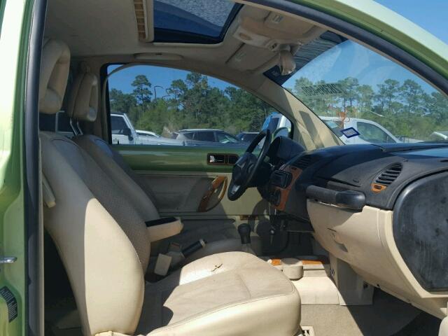 3VWDC21C91M431753 - 2001 VOLKSWAGEN NEW BEETLE 绿色 照片 5