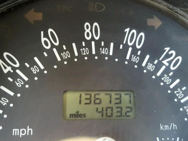 3VWDC21C91M431753 - 2001 VOLKSWAGEN NEW BEETLE 绿色 照片 8