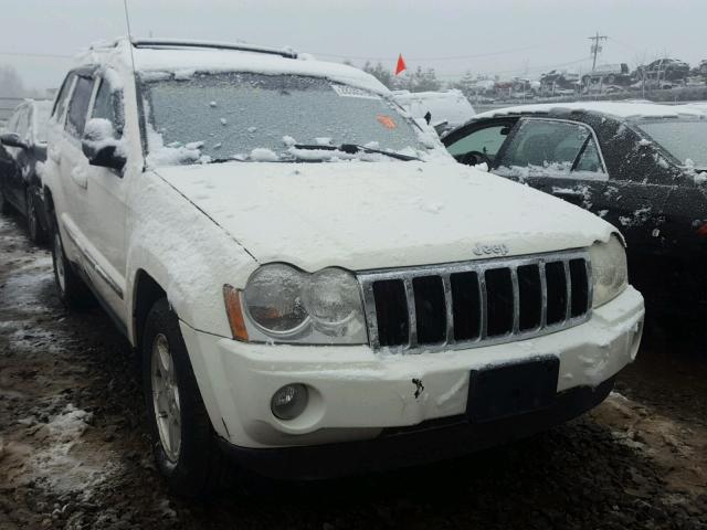 1J4HR58N05C603827 - 2005 JEEP GRAND CHER WHITE photo 1