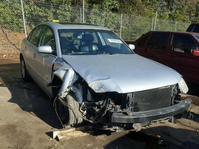 WVWTH63B53P345073 - 2003 VOLKSWAGEN PASSAT GLX 银色 照片 1