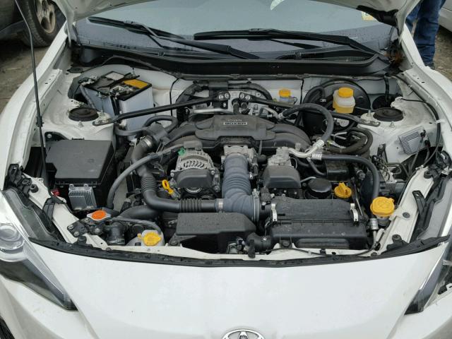 JF1ZNAA12G9703990 - 2016 TOYOTA SCION FR-S თეთრი ფოტო 7