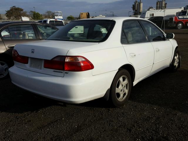 JHMCG6670XC011927 - 1999 HONDA ACCORD EX WHITE photo 4