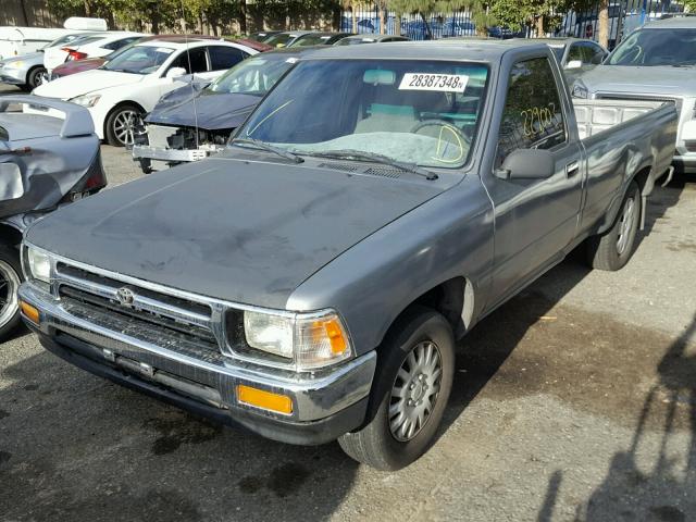 JT4RN82P0P5085419 - 1993 TOYOTA PICKUP 1/2 GRAY photo 2