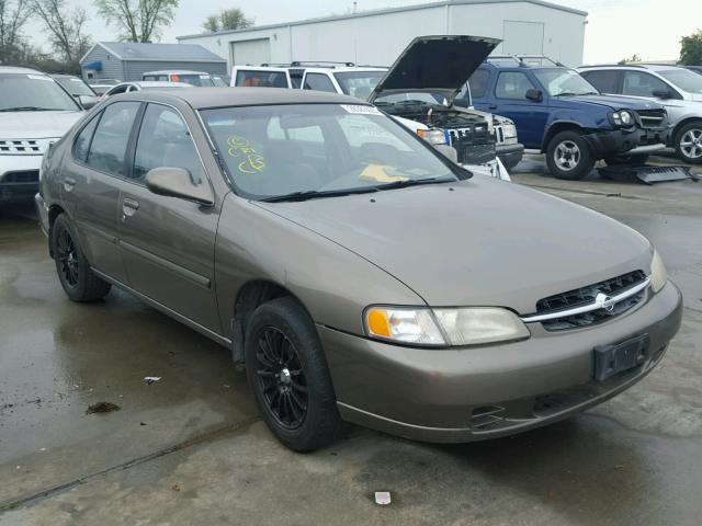 1N4DL01D6WC111885 - 1998 NISSAN ALTIMA XE BROWN photo 1