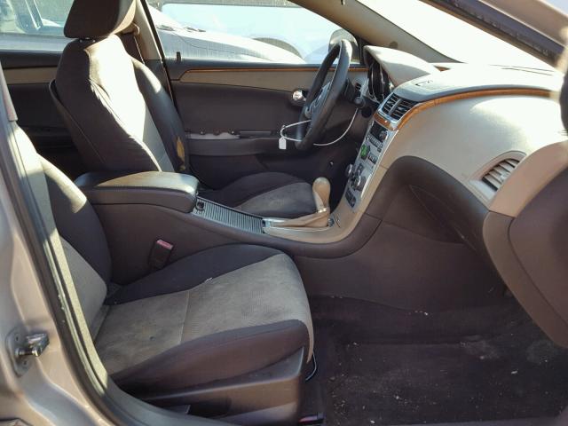 1G1ZC5E08AF126084 - 2010 CHEVROLET MALIBU 1LT 棕色 照片 5