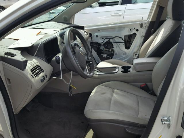 1G1RH6E45DU106644 - 2013 CHEVROLET VOLT WHITE photo 5