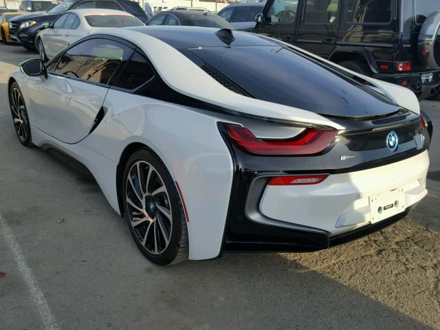 WBY2Z2C59GV675505 - 2016 BMW I8 WHITE photo 3