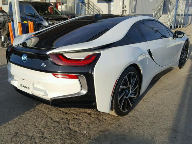 WBY2Z2C59GV675505 - 2016 BMW I8 WHITE photo 4