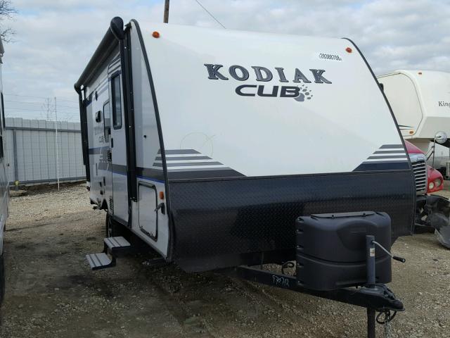 4YDT1751XJJ970712 - 2018 KEYSTONE KODIAK WHITE photo 1