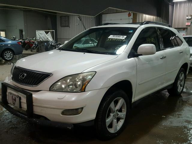 2T2HA31U05C063725 - 2005 LEXUS RX 330 WHITE photo 2