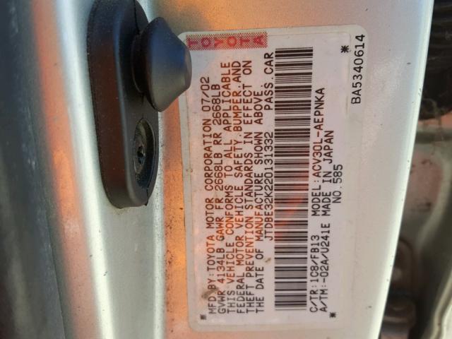 JTDBE32K220131332 - 2002 TOYOTA CAMRY LE SILVER photo 10