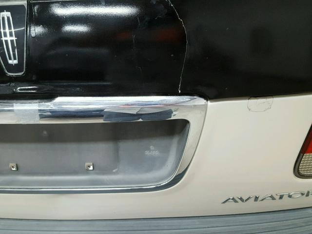 5LMEU68H75ZJ26987 - 2005 LINCOLN AVIATOR 棕色 照片 9
